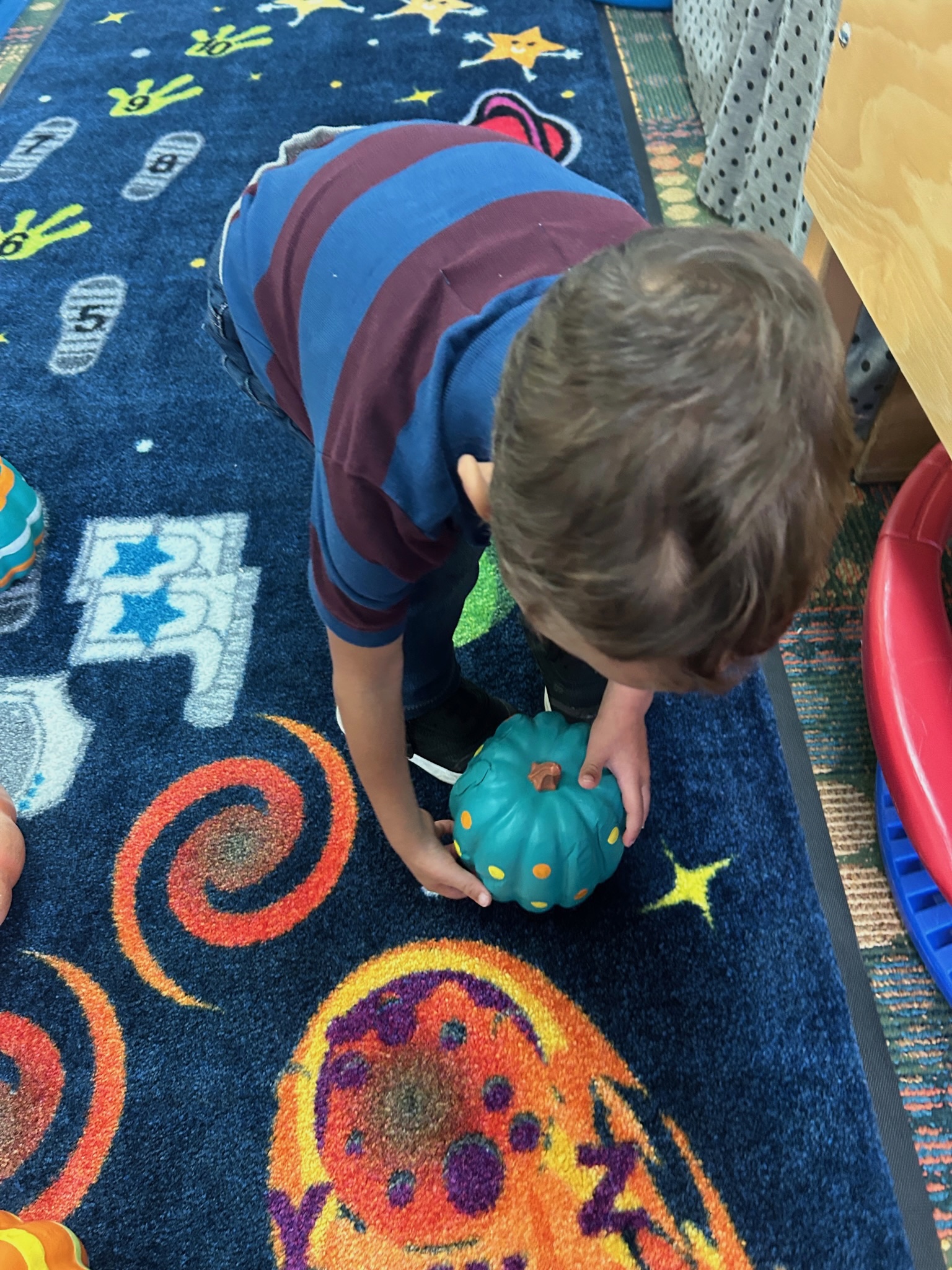 Same Path, New Season: How Seasonal Props Power Up Therapy — and Pull Every Student Onto the Path